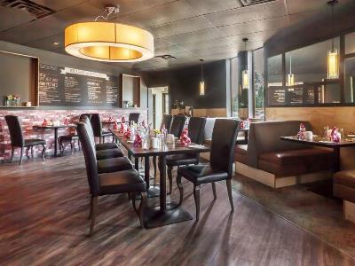 Hotel Ramada By Wyndham Coquitlam