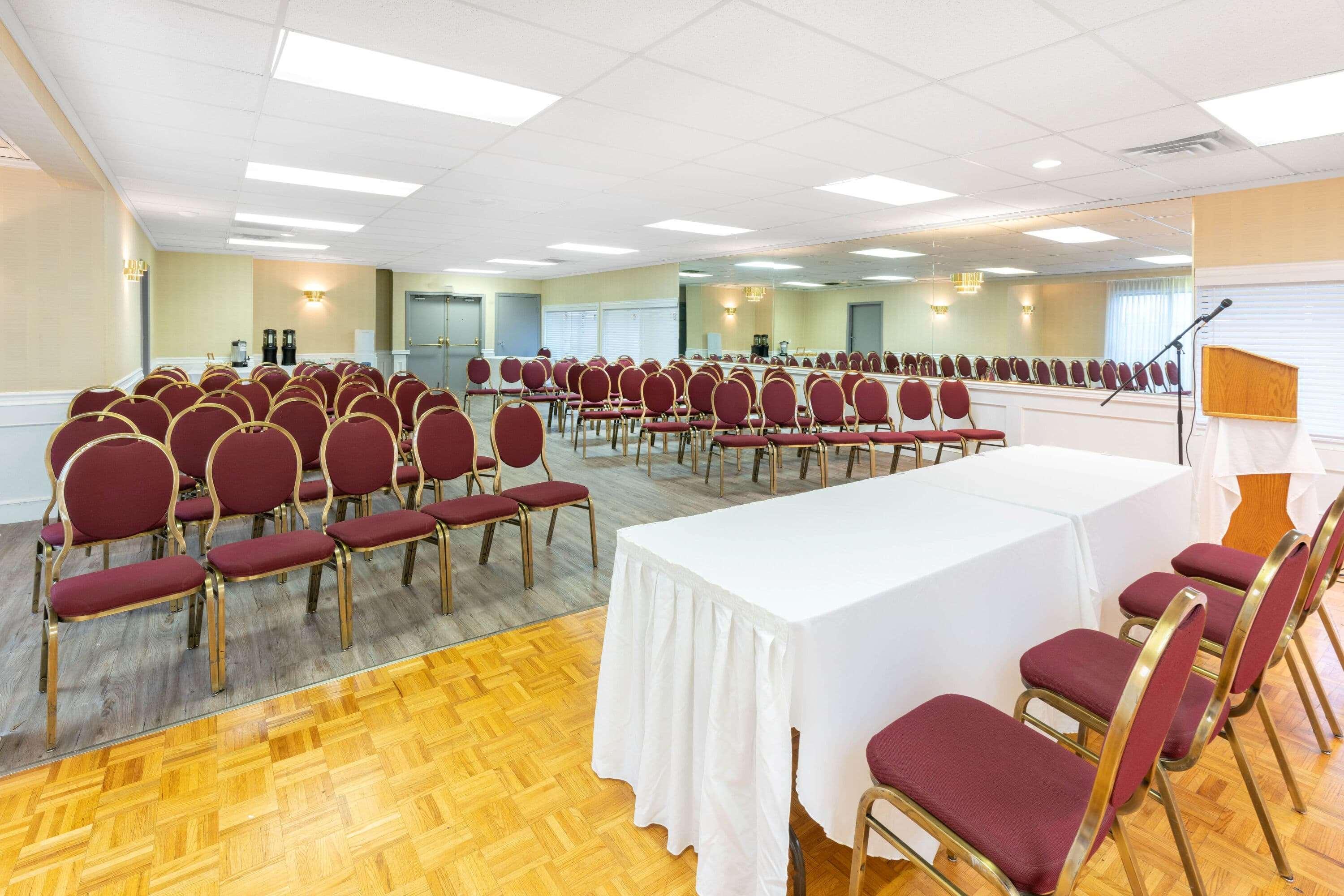 Hotel Ramada By Wyndham 3*