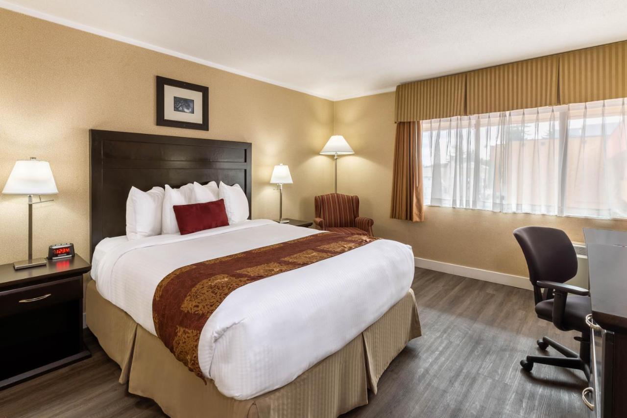 Ramada By Wyndham Coquitlam